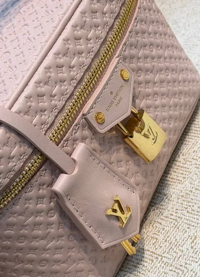 Сумка Louis Vuitton Vanity Chain pouch