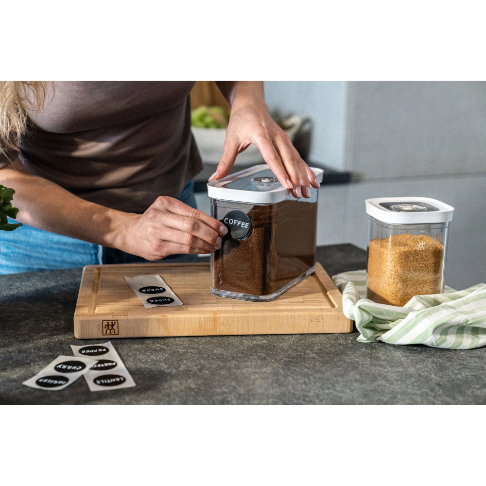 Zwilling Пластиковый контейнер Fresh&Save Cube 2M 1,8 л серый EAN 4009839663819