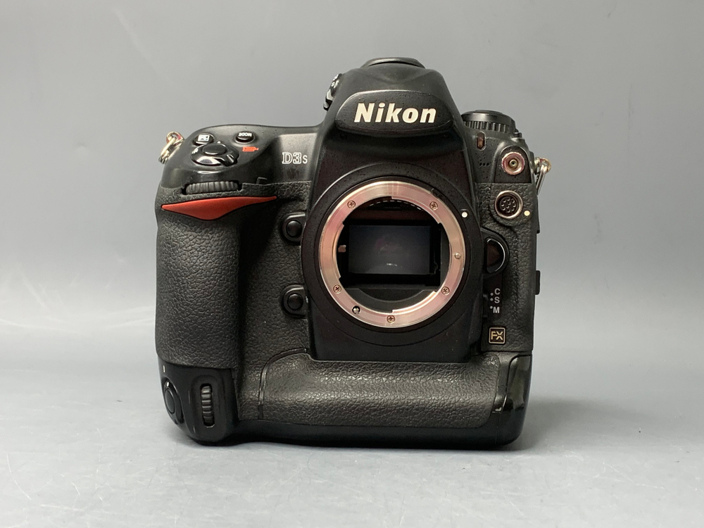 Nikon D3S Body 792.580 Кадров