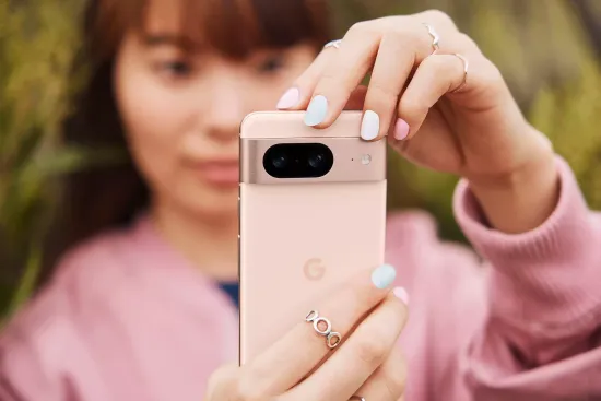 Смартфон Google Pixel 8 8/256 Гб нежно розовый