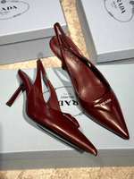 Босоножки Prada