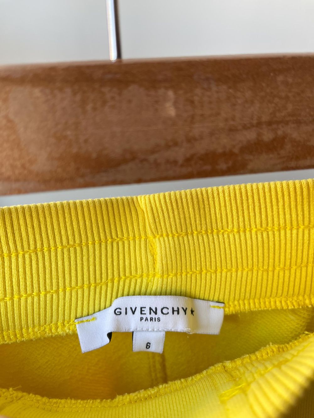 Шорты Givenchy, 116