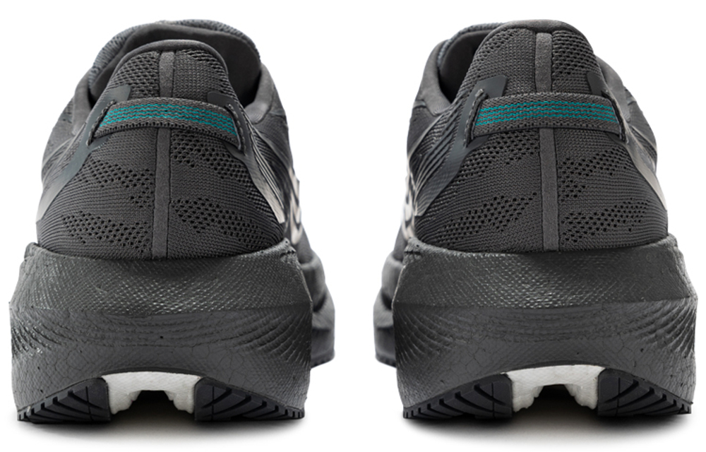 saucony Triumph 20 "Asphalt"
