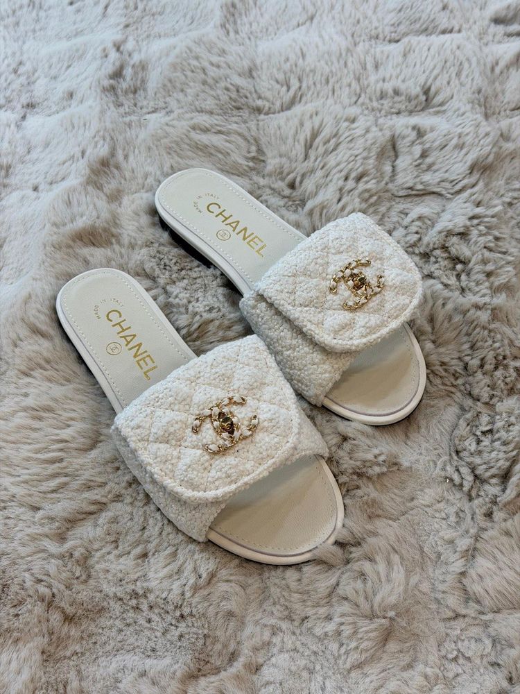Обложка на паспорт CHANEL