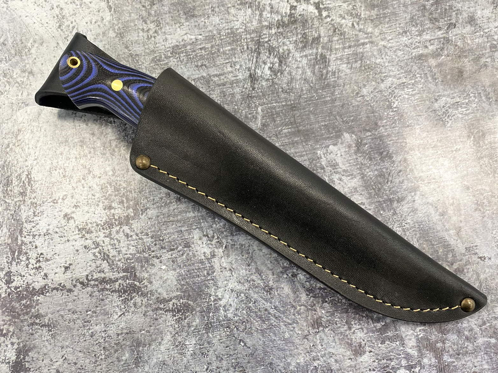 Нож Охотник, сталь D2, G10