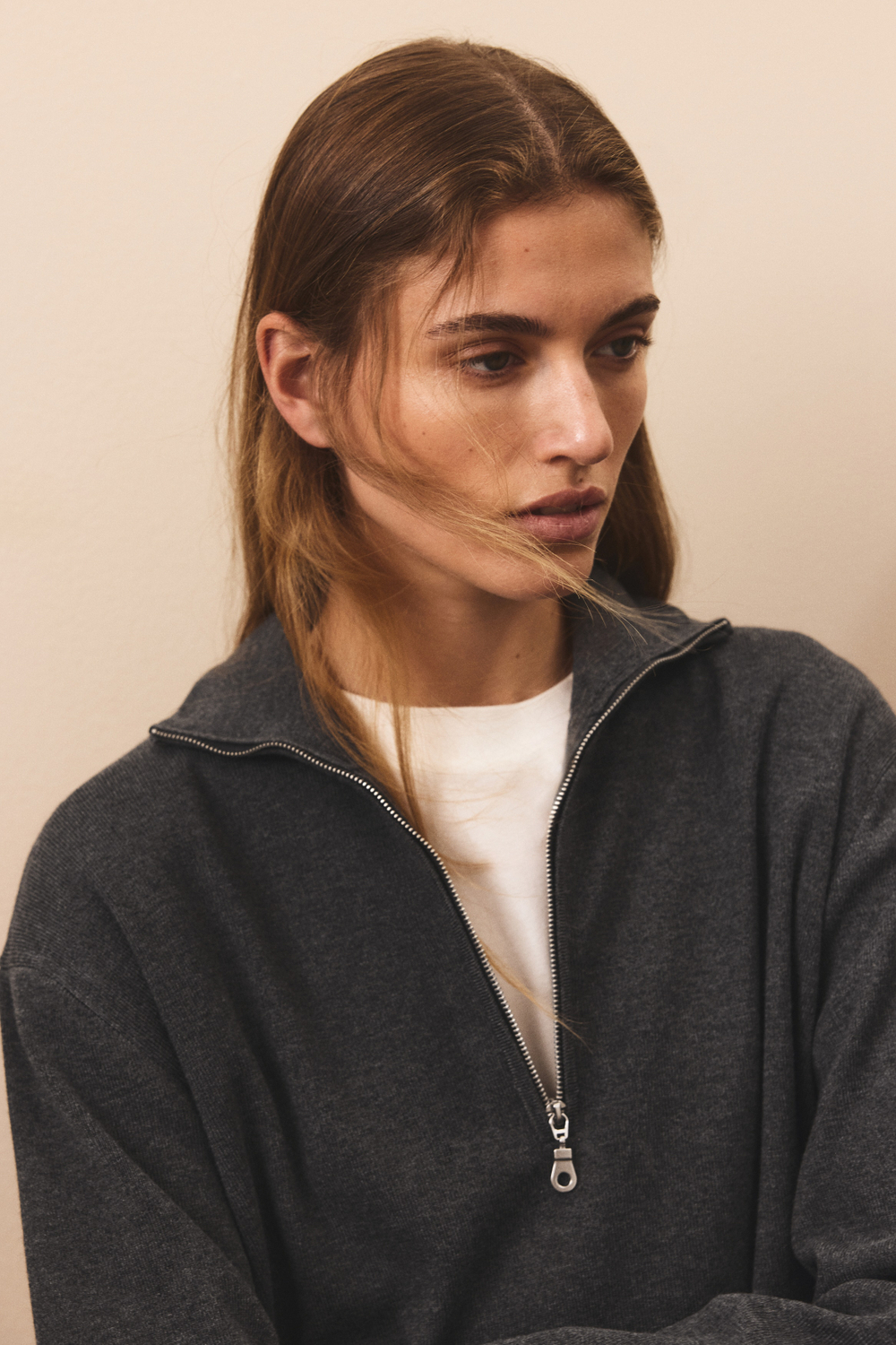 Тонкий трикотажный джемпер на молнии - H&M