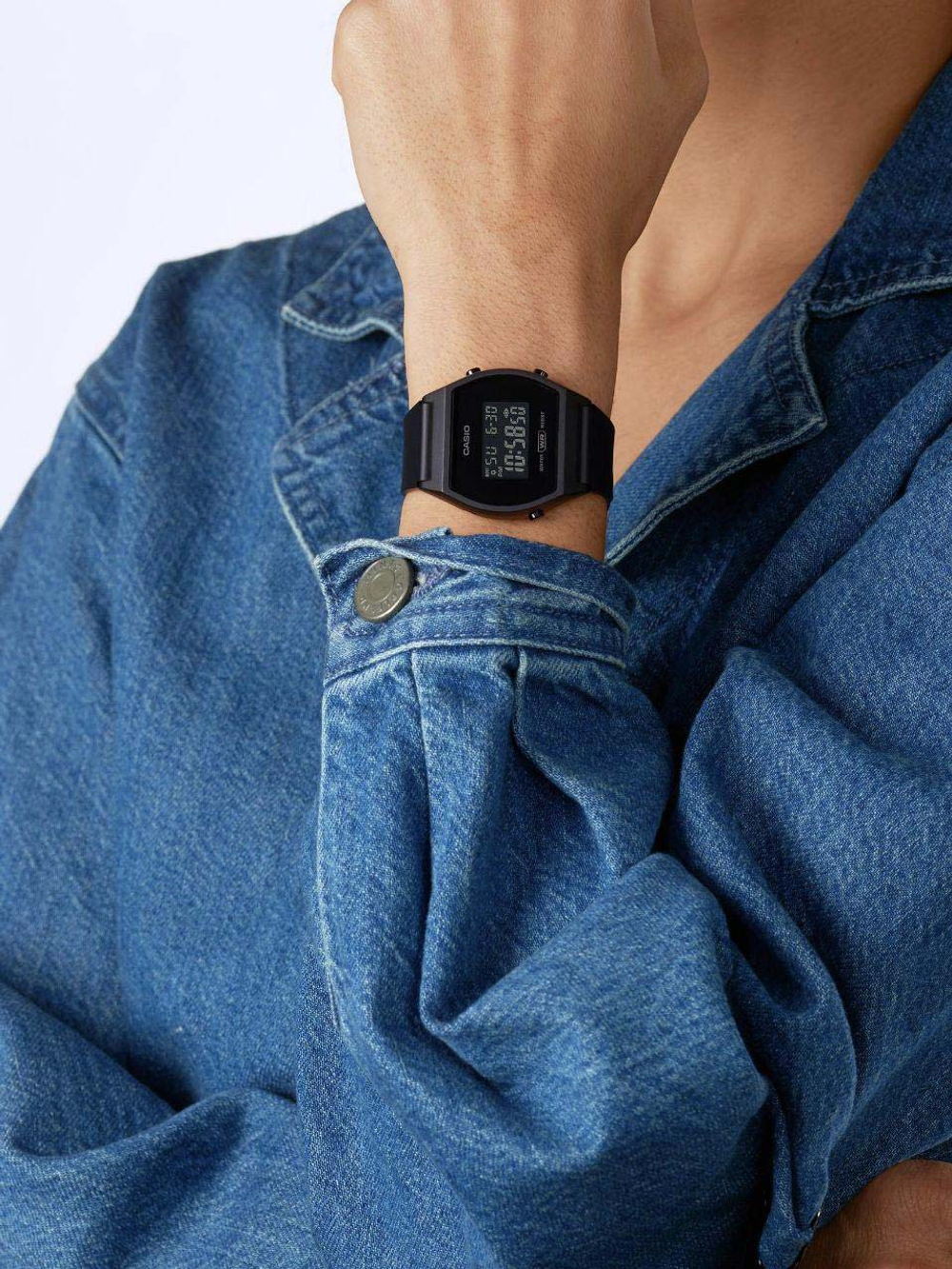Часы Casio LW-204-1BEF