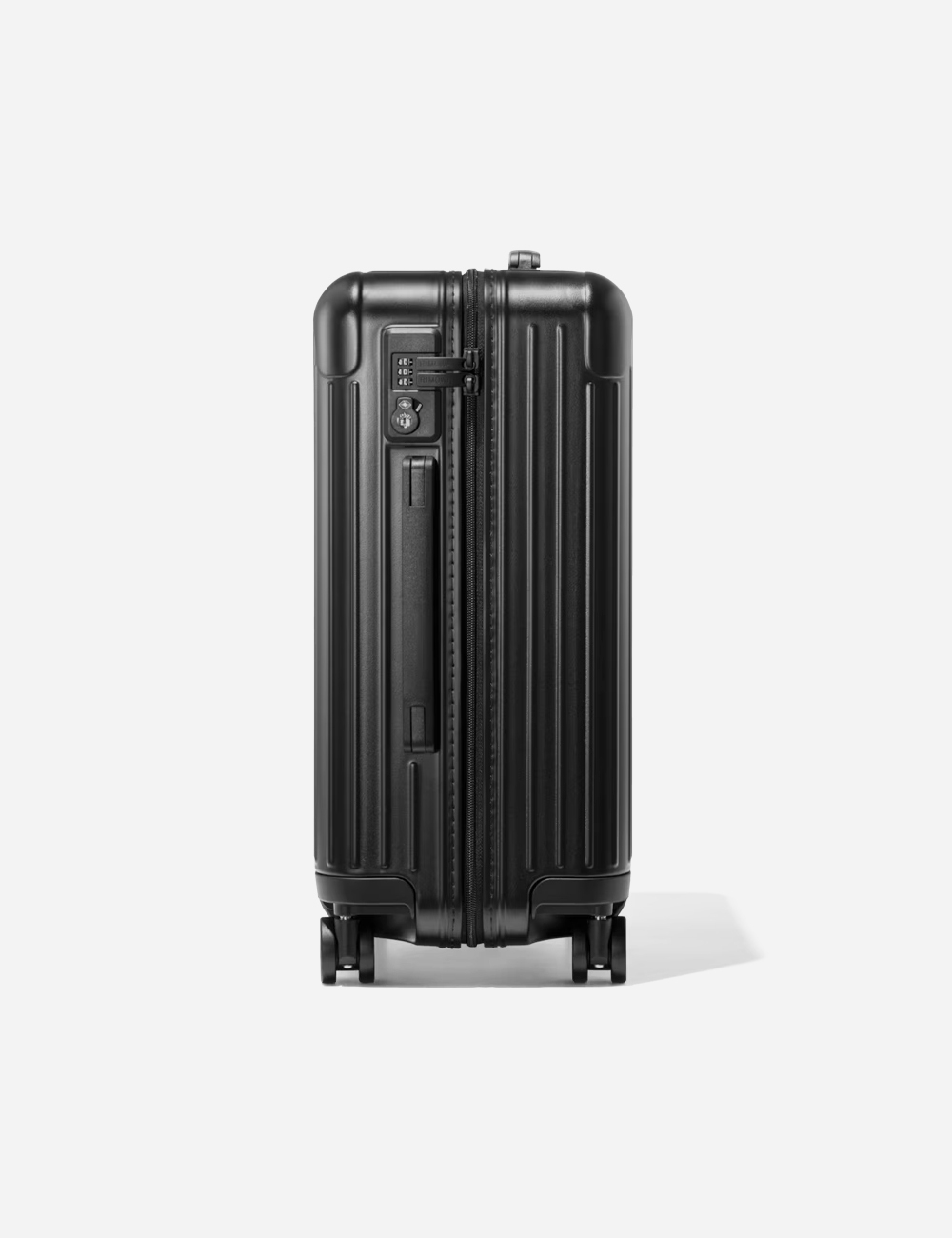 Чемодан Rimowa Essential Cabin "Matte black"