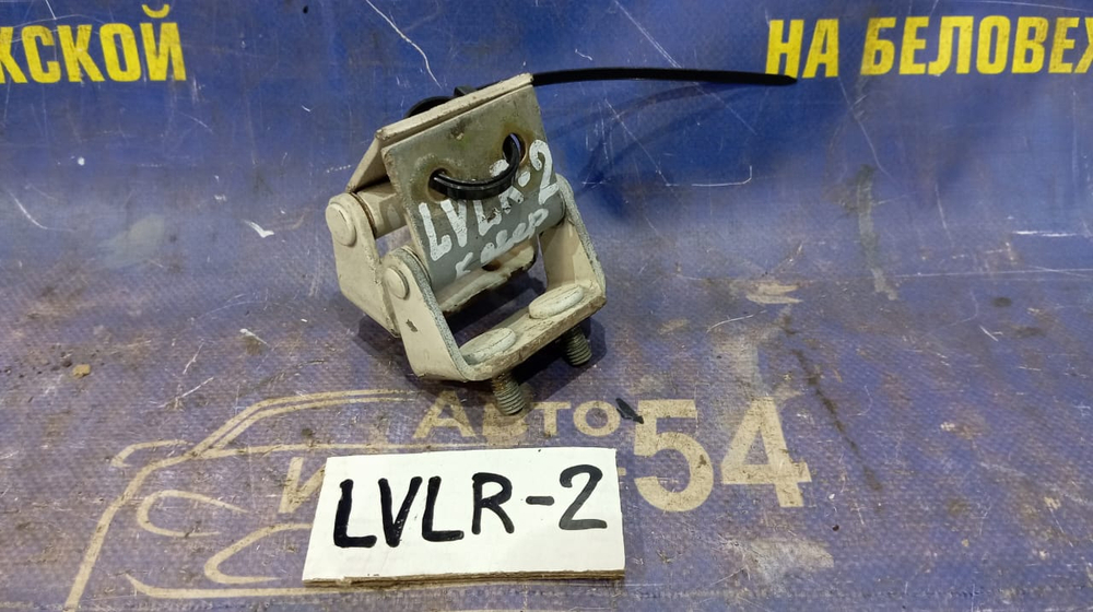 Петля багажника MAZDA MPV 1996