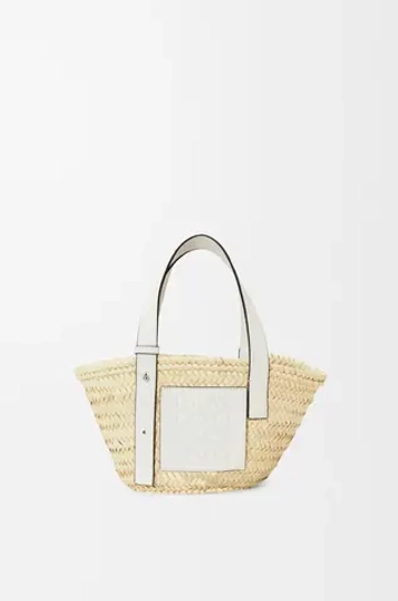 Loewe Небольшая сумка-корзинка из пальмовых листьев и телячьей кожи, натуральный