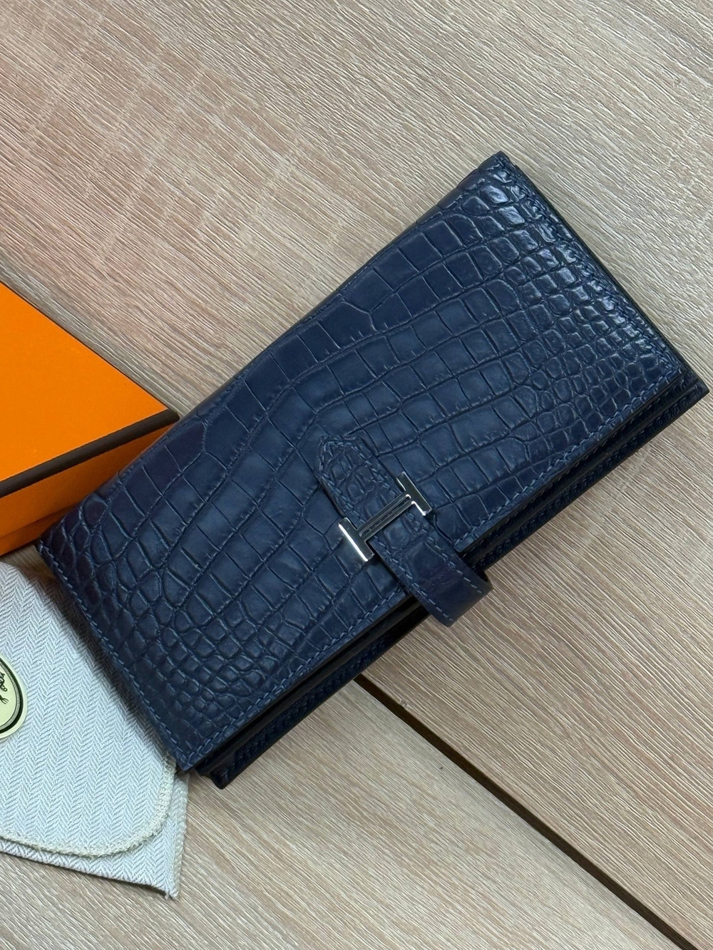Портмоне Hermes из кожи крокодила