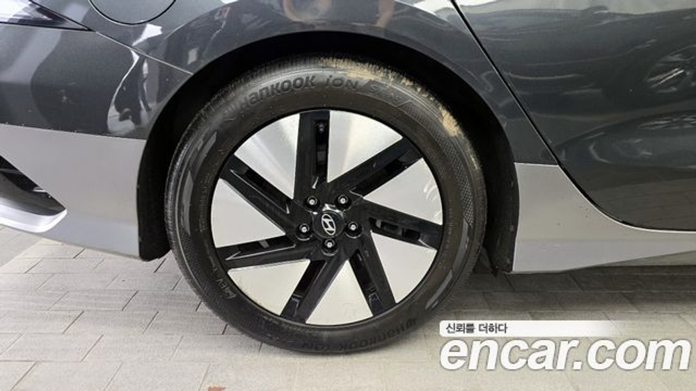 Hyundai Ioniq6 Long Range — 2023