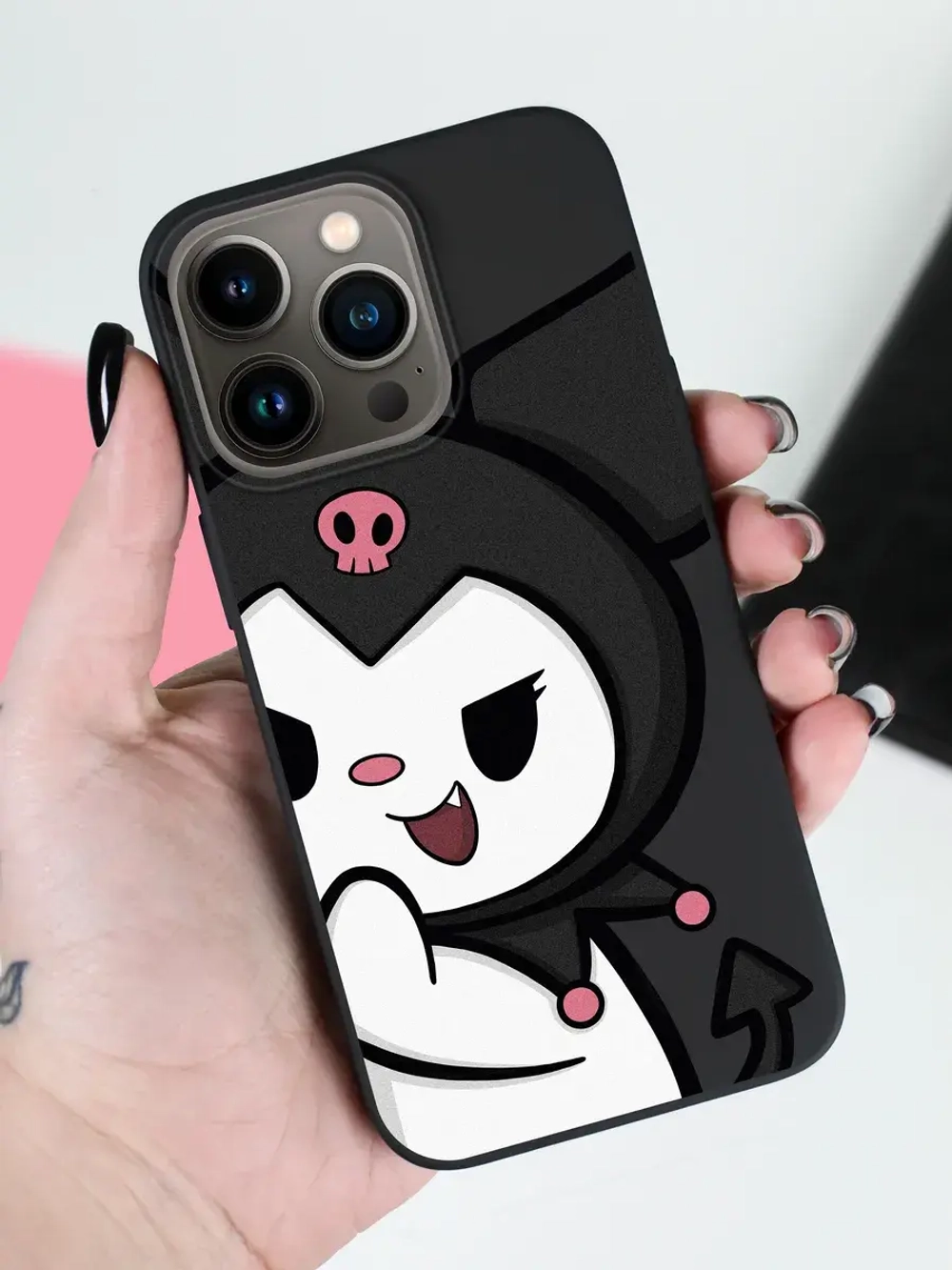 Чехол на iPhone 16 Pro