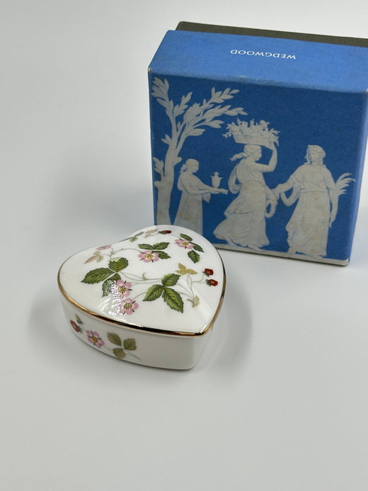 Шкатулка Wedgwood, Wild Strawberry
