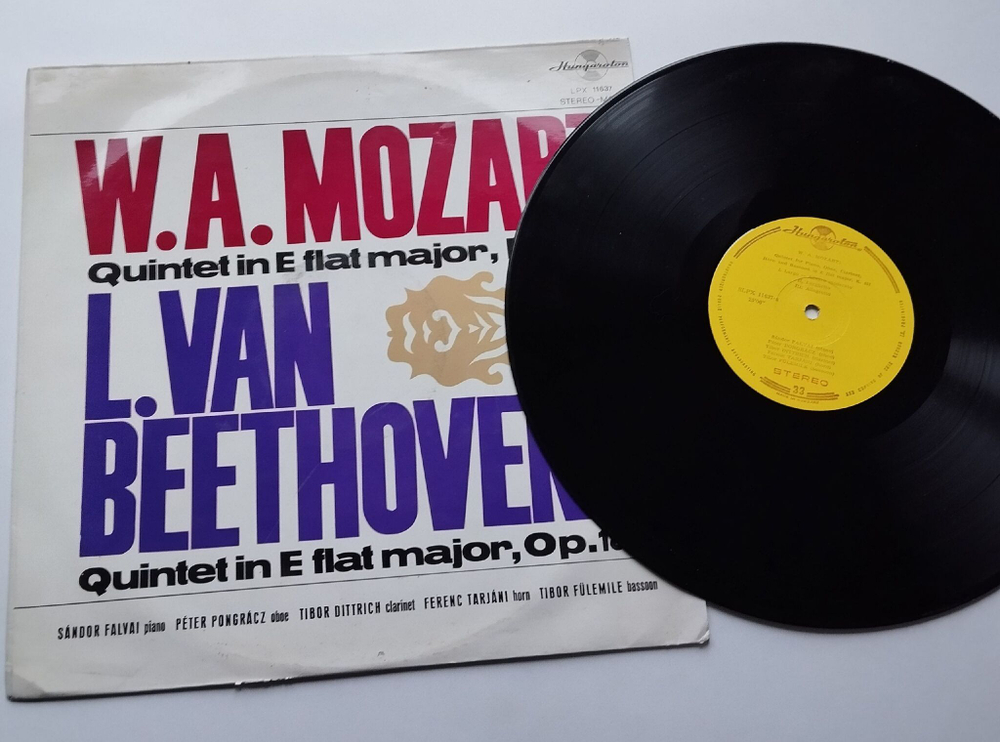 Винтажная виниловая пластинка LP W.A. Mozart В.А Моцарт, Quintet In E Flat Major, K. 452, Quintet In E Flat Major, Op. 16 (Венгрия 1974)