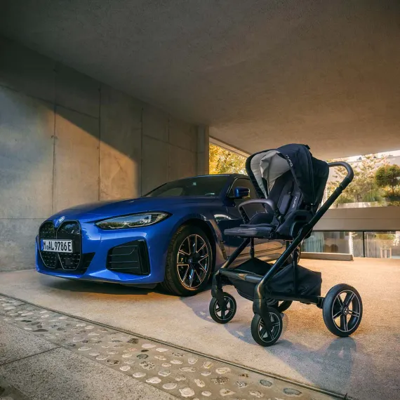 Прогулочная коляска Nuna Mixx™ Next BMW