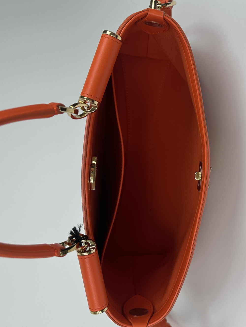 Сумка Dolce&Gabbana Vittoria