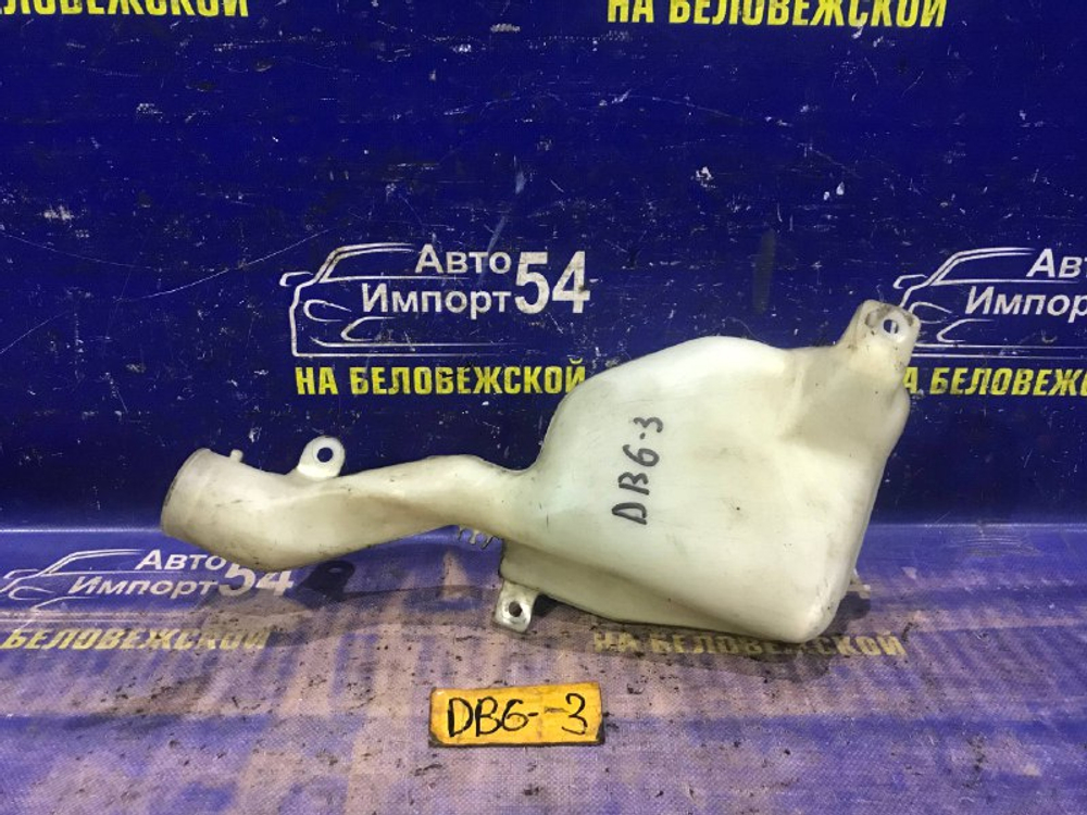 Бачок омывателя Honda INTEGRA 2000