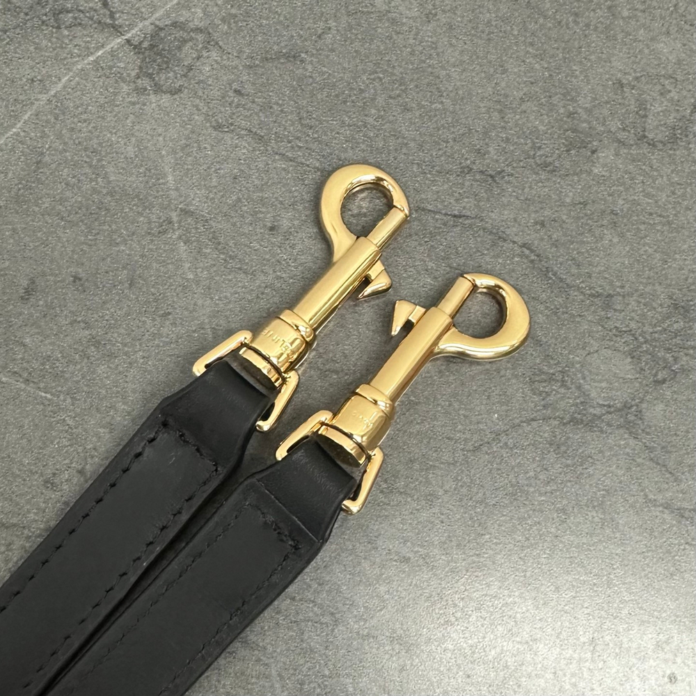Сумка Celine Louise из рафии, чёрная — фото 8