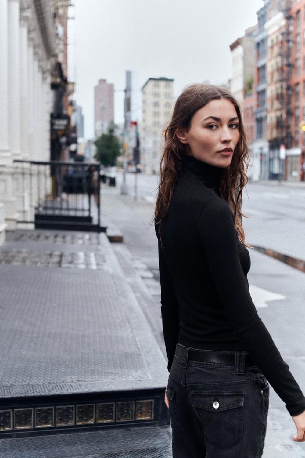 ZARA ДЖИНСЫ Z1975 BOOTCUT С НИЗКОЙ ПОСАДКОЙ И БИСЕРОМ, ТЕМНО-СЕРЫЙ