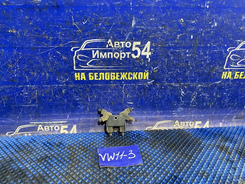 Распределитель тормозной NISSAN EXPERT 2001