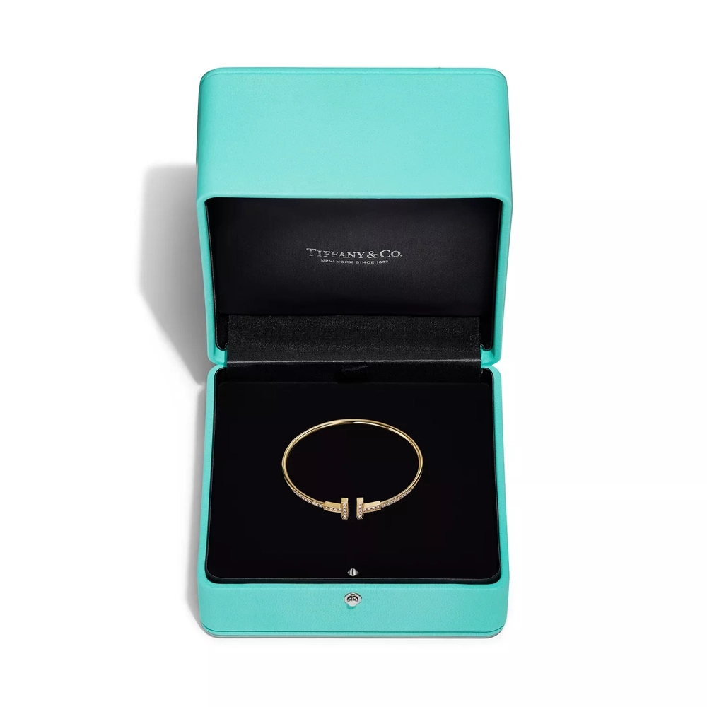 Браслет из жёлтого золота с бриллиантами, Tiffany 💠 T Wire Collection Pave