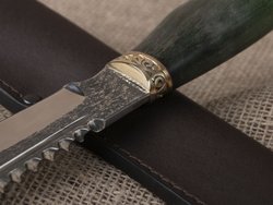 Нож "Алтай", сталь Bohler N690, рукоять зеленая стабилизированная берёза