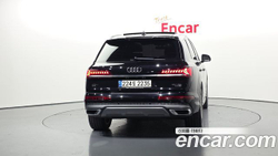 Audi Q7 45 TDI Quattro Premium — 2021