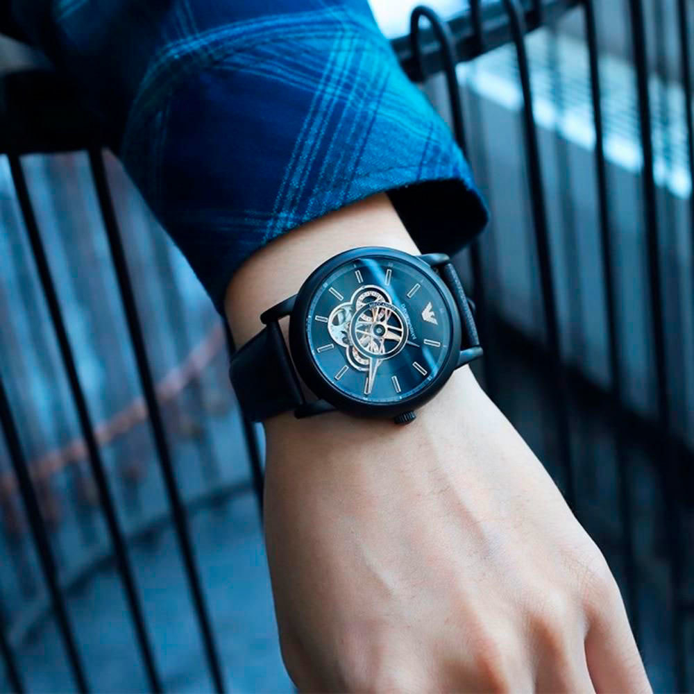 Механические наручные часы Emporio Armani AR60012