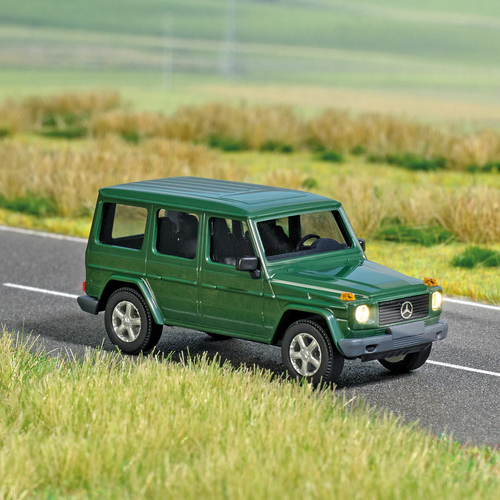 Автомобиль Mercedes G-Klasse, со светящимися фарами, 14-16 V (H0, 1:87)
