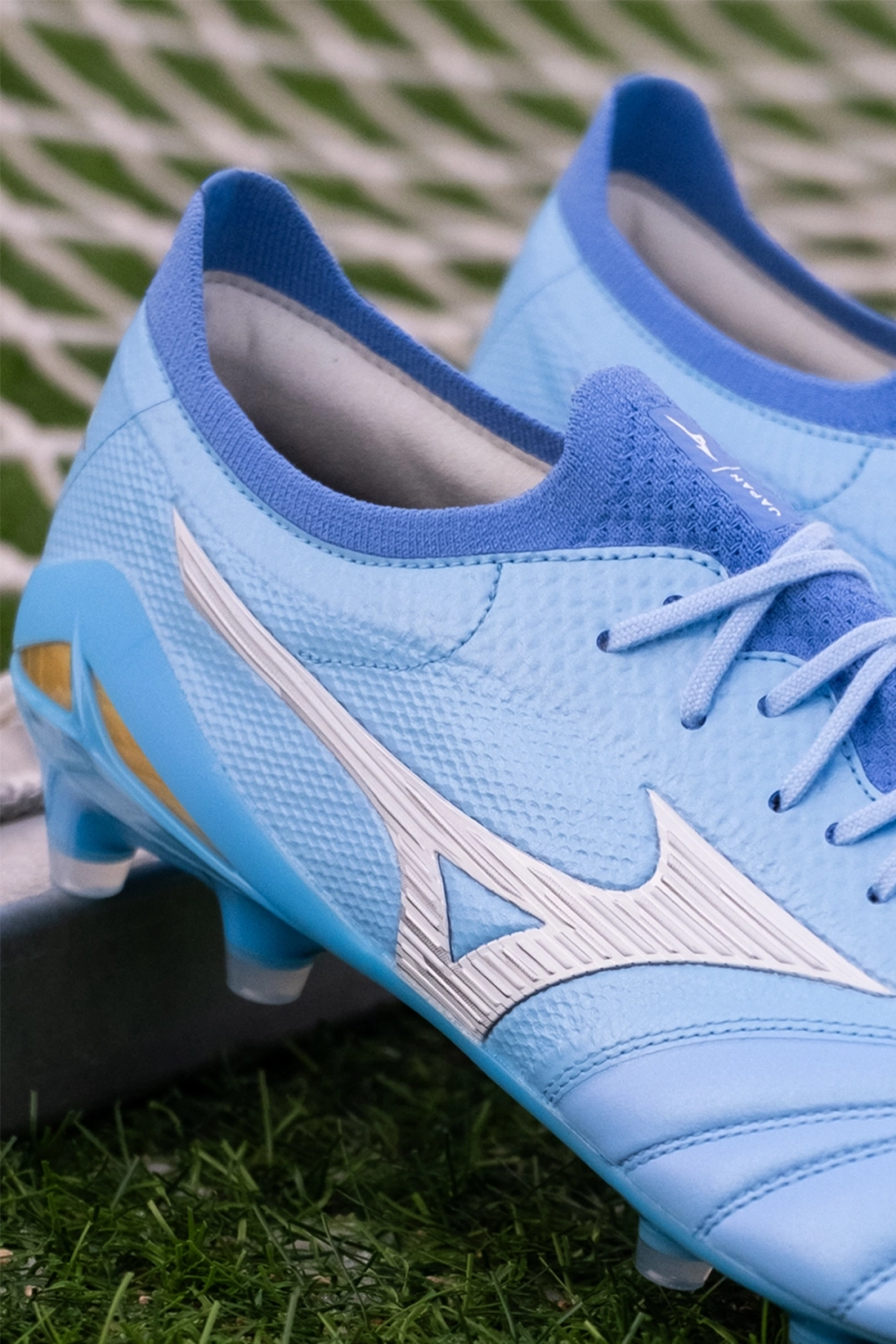 Бутсы Mizuno Morelia Neo IV Beta Japan FG - синий