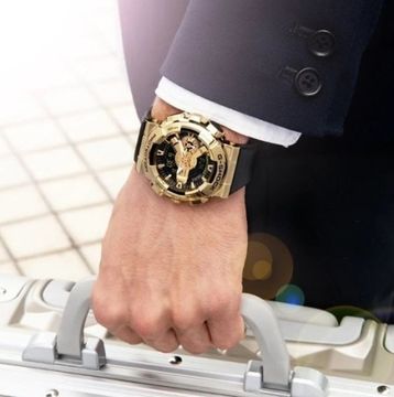 Наручные часы Casio G-Shock GM-110G-1A9DR