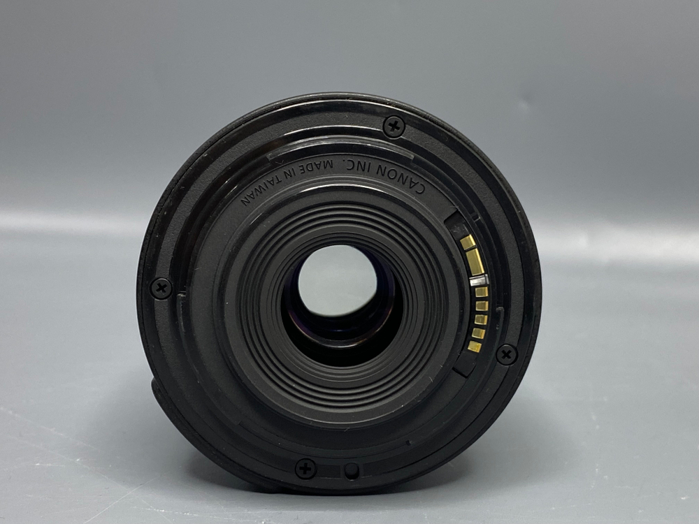 Canon EF-S 18–55mm f/3.5–5.6 IS II