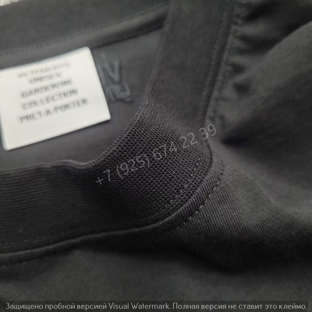 Футболка Vetements