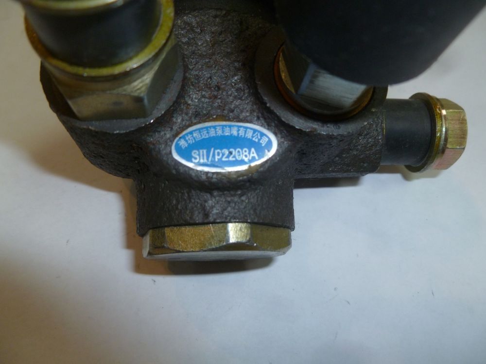 Насос ручной подкачки топлива Ricardo R6105 (фланец 50х66 мм,правый)/Hand Primer pump,S11/P2208A