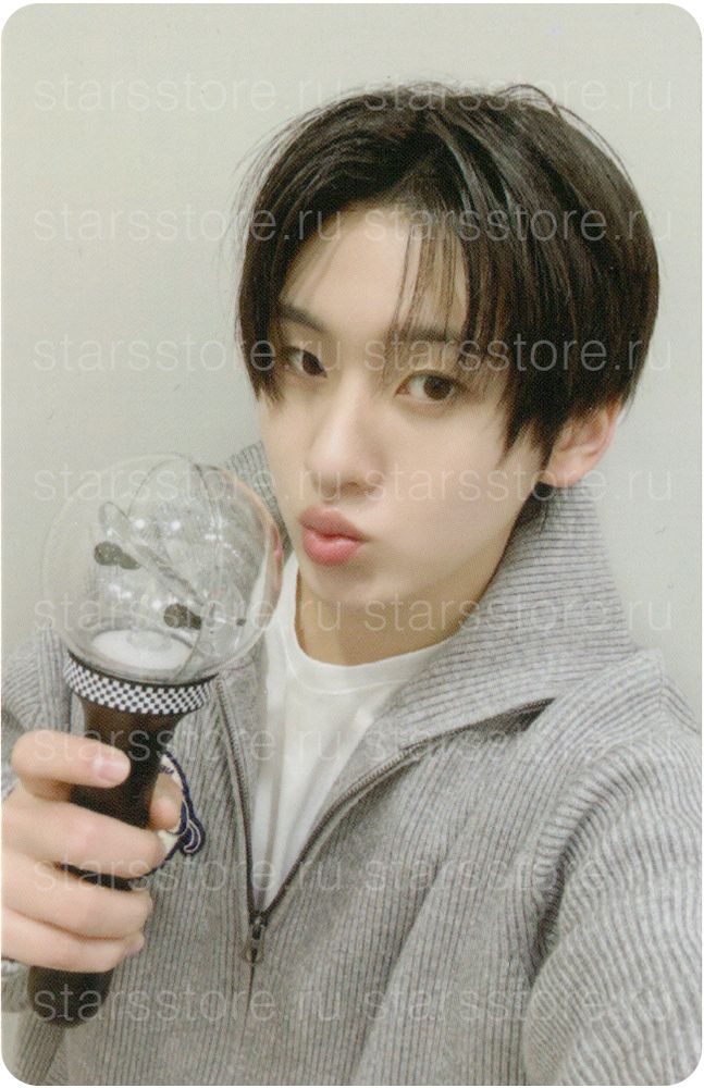 Фотокарта Kyehoon KickFlip - Light Stick Фотокарта Kyehoon KickFlip - Light Stick