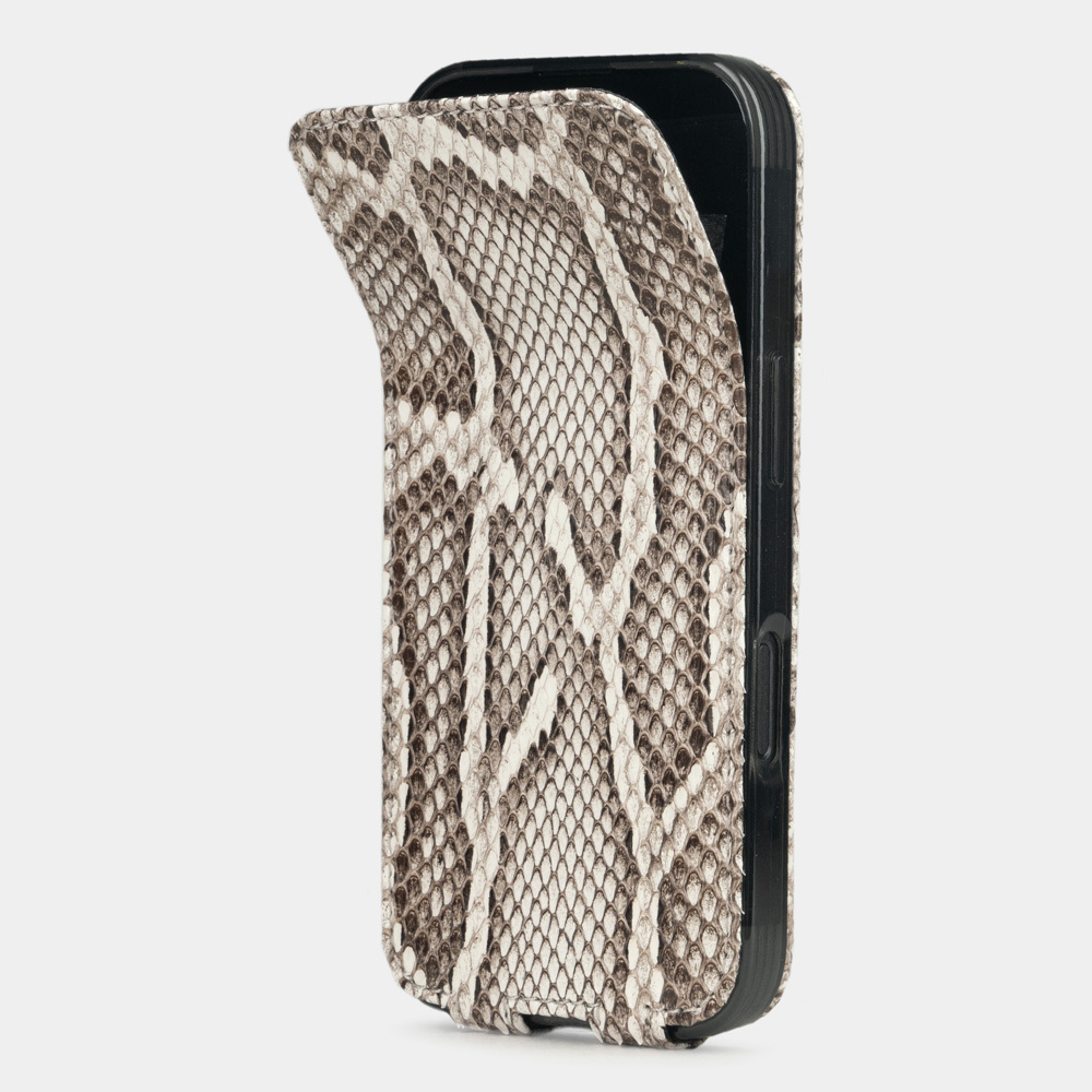 Чехол для iPhone 16 Pro кожаный, питон цвета натур