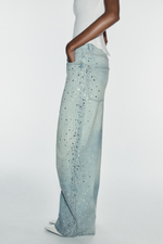 ДЖИНСЫ TRF BAGGY СО СТРАЗАМИ — ZARA