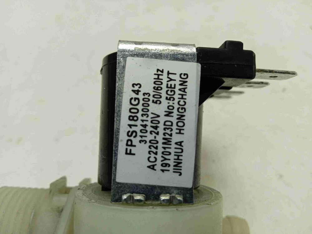WM-F510STL/WW кт183 Клапан подачи воды для стиральной машины Dexp 3104130003 б/у