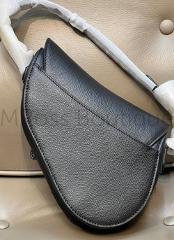 Черная сумка седло Dior Saddle