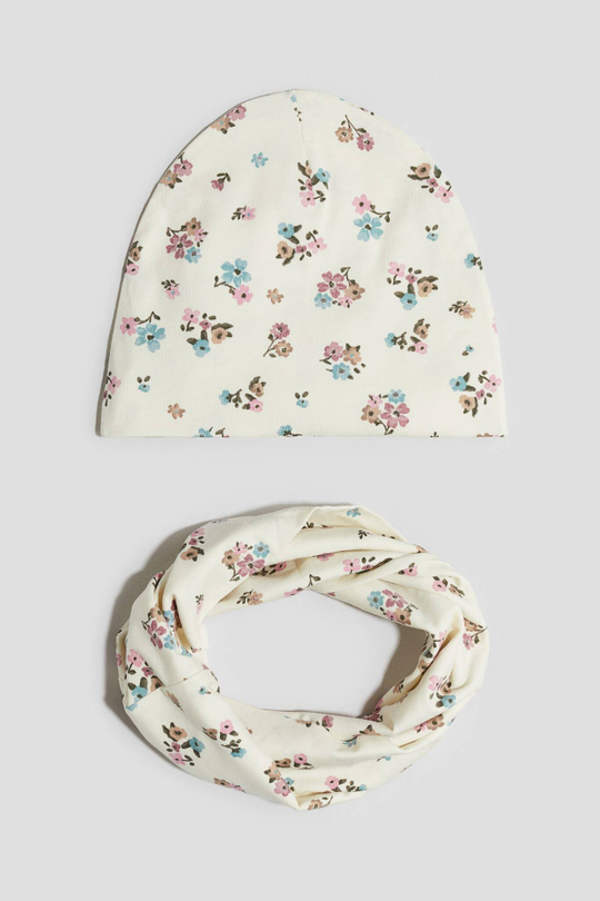 H&M Комплект из шапки и снуда, кремовый