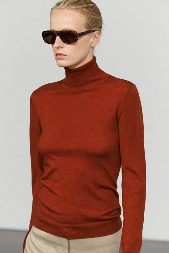 Massimo Dutti Свитер из смесовой шерсти с высоким воротником, терракотовый
