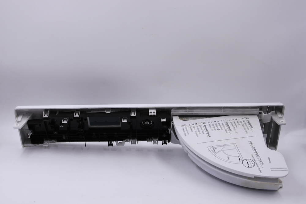 Панель стиральной машины Hotpoint-Ariston RST 602 ST