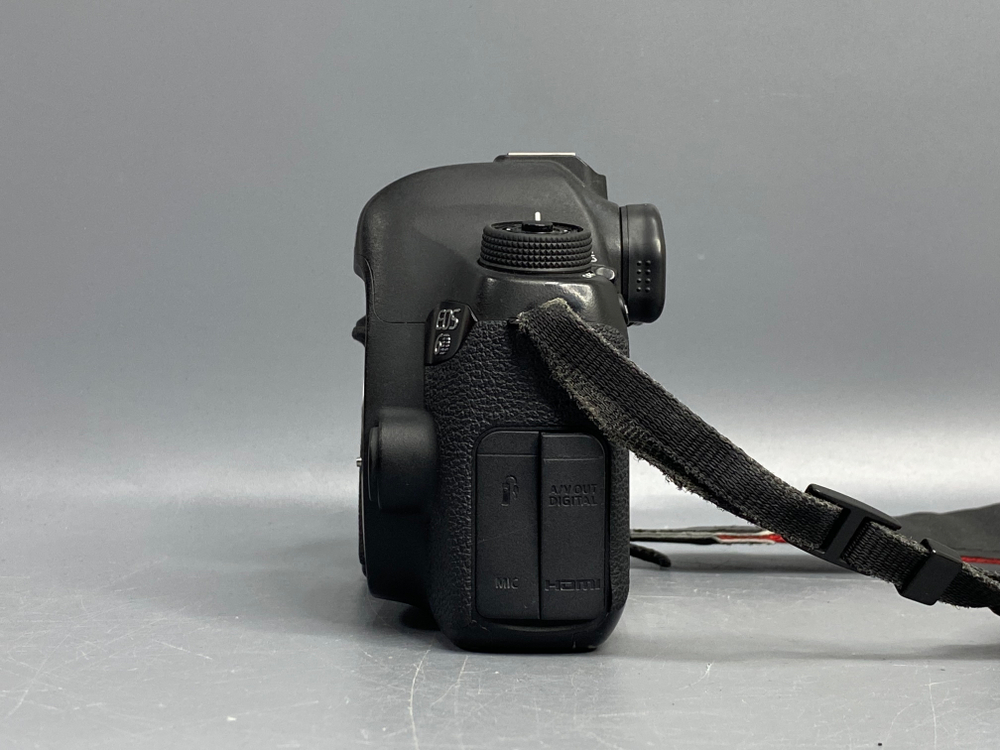 Canon EOS 6D Body 270.000 кадров