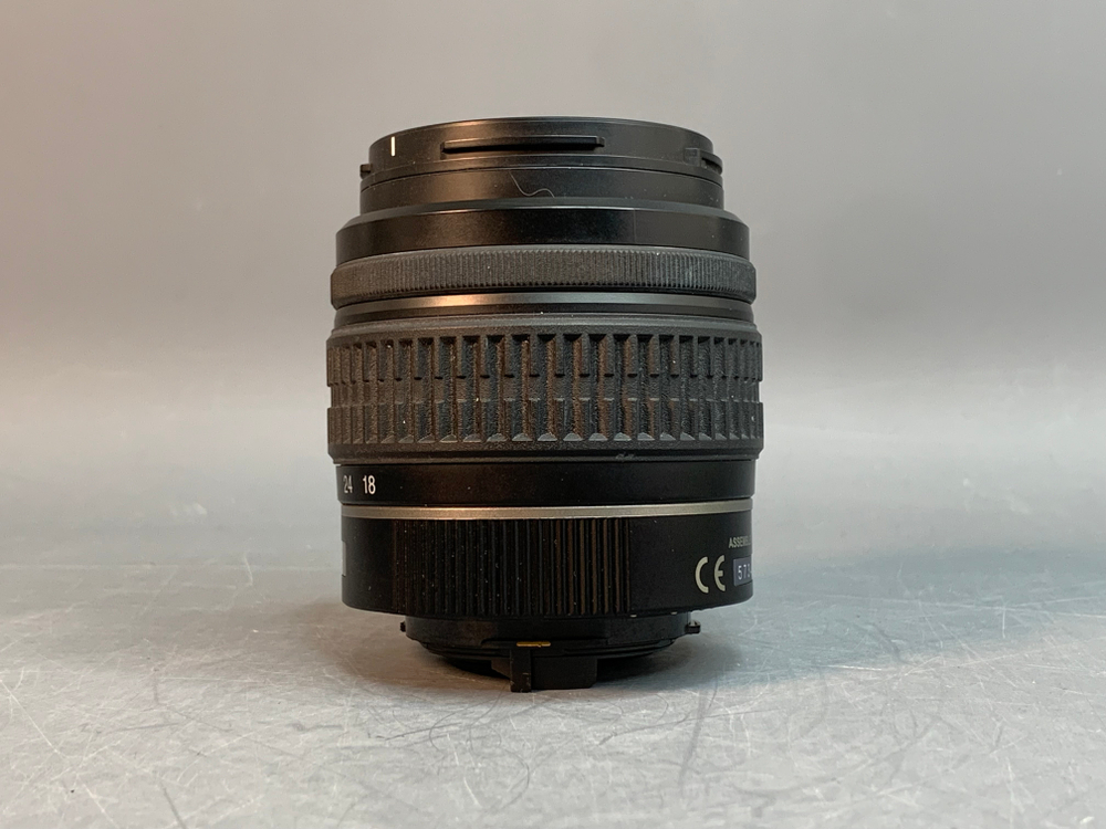 Pentax K-500 Kit 18-55mm 10.975 кадров