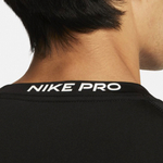 FB7919-010 Футболка компрессионная Nike Pro Dri-FIT Tight Top LS FB7919-010