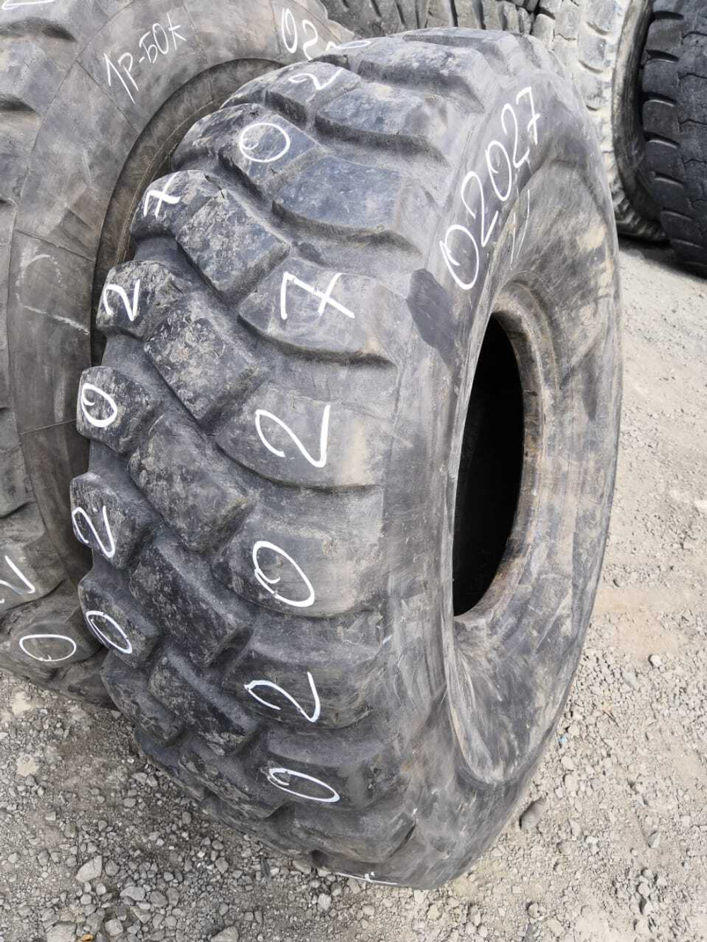 16.00R20 Goodyear AT-2A шина б/у