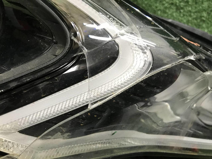 Битая Фара правая Kia K5 (2019-2023) LED
