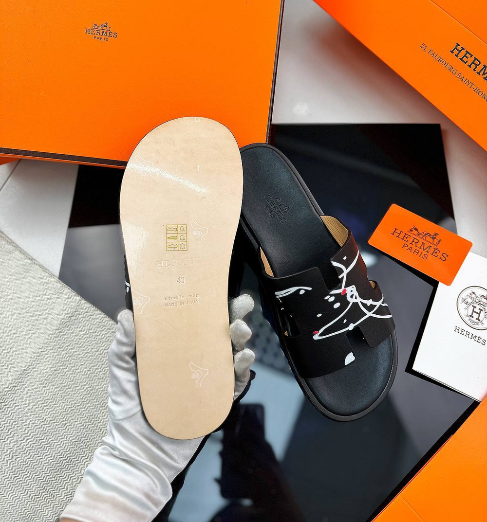 Шлепанцы Hermes