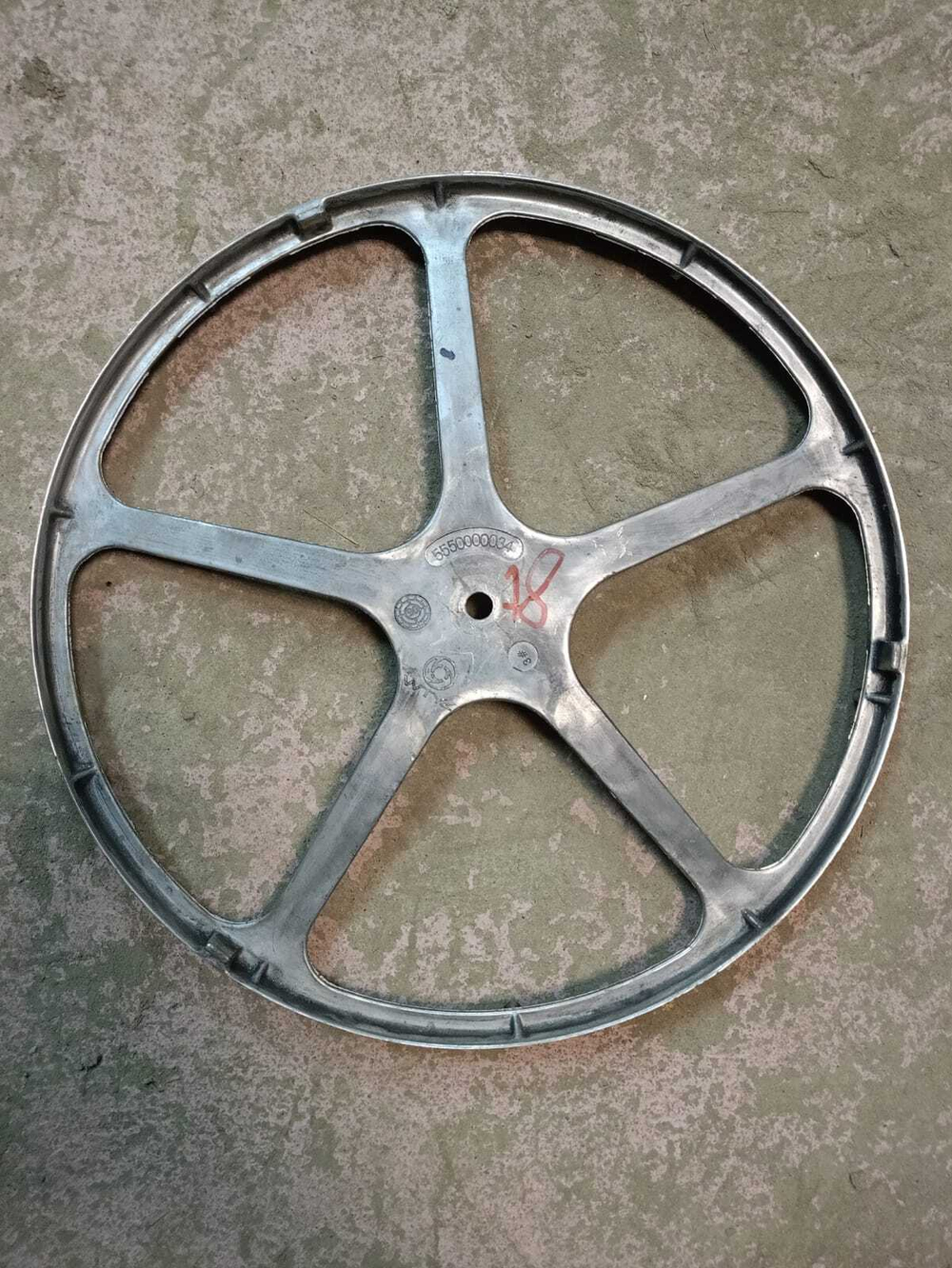 5550000034 ктш78 Шкив барабана стиральных машин Bosch 5550000034 б/у